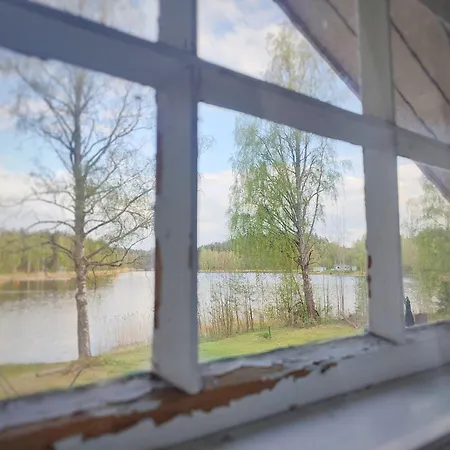 Kattilanlahden Punainen Tupa شاليه